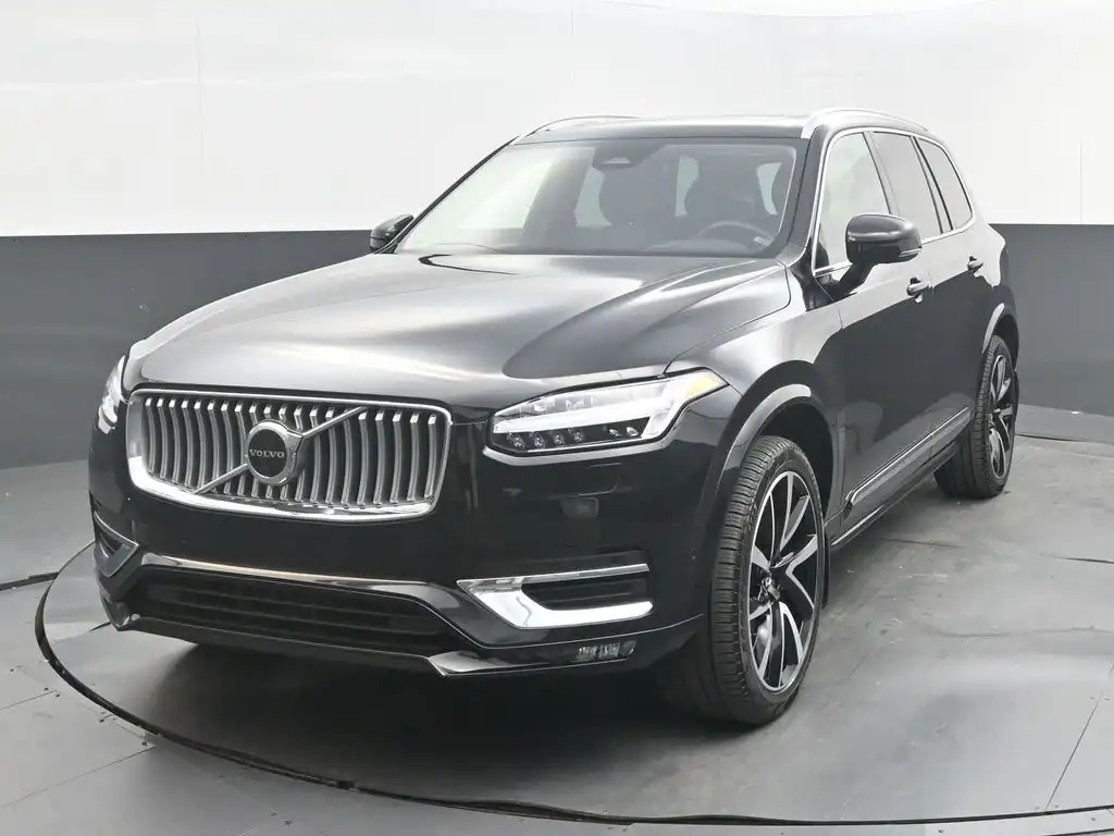 2023 Volvo XC90 B6 Plus 7-Seater AWD's photo