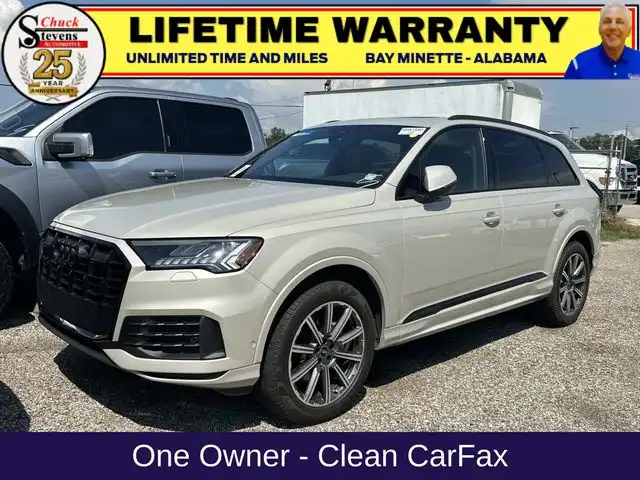 2023 Audi Q7 45 Premium Plus quattro Tiptronic's photo