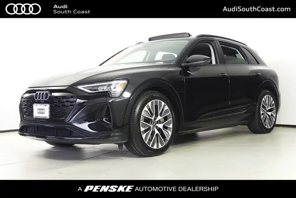 2024 Audi Q8 e-tron 114 kWh Premium Plus quattro 55's photo
