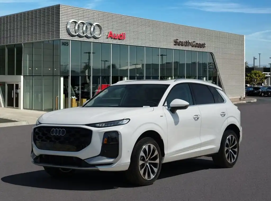 2026 Audi Q3 S Line quattro's photo
