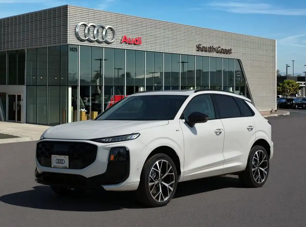 2026 Audi Q3 S Line quattro's photo