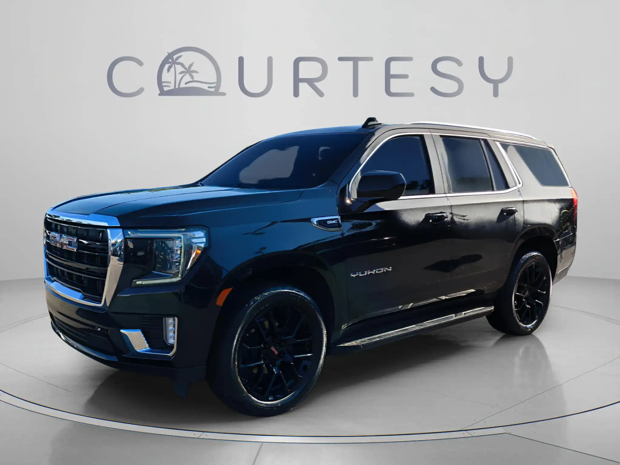2022 GMC Yukon SLE 2WD's photo