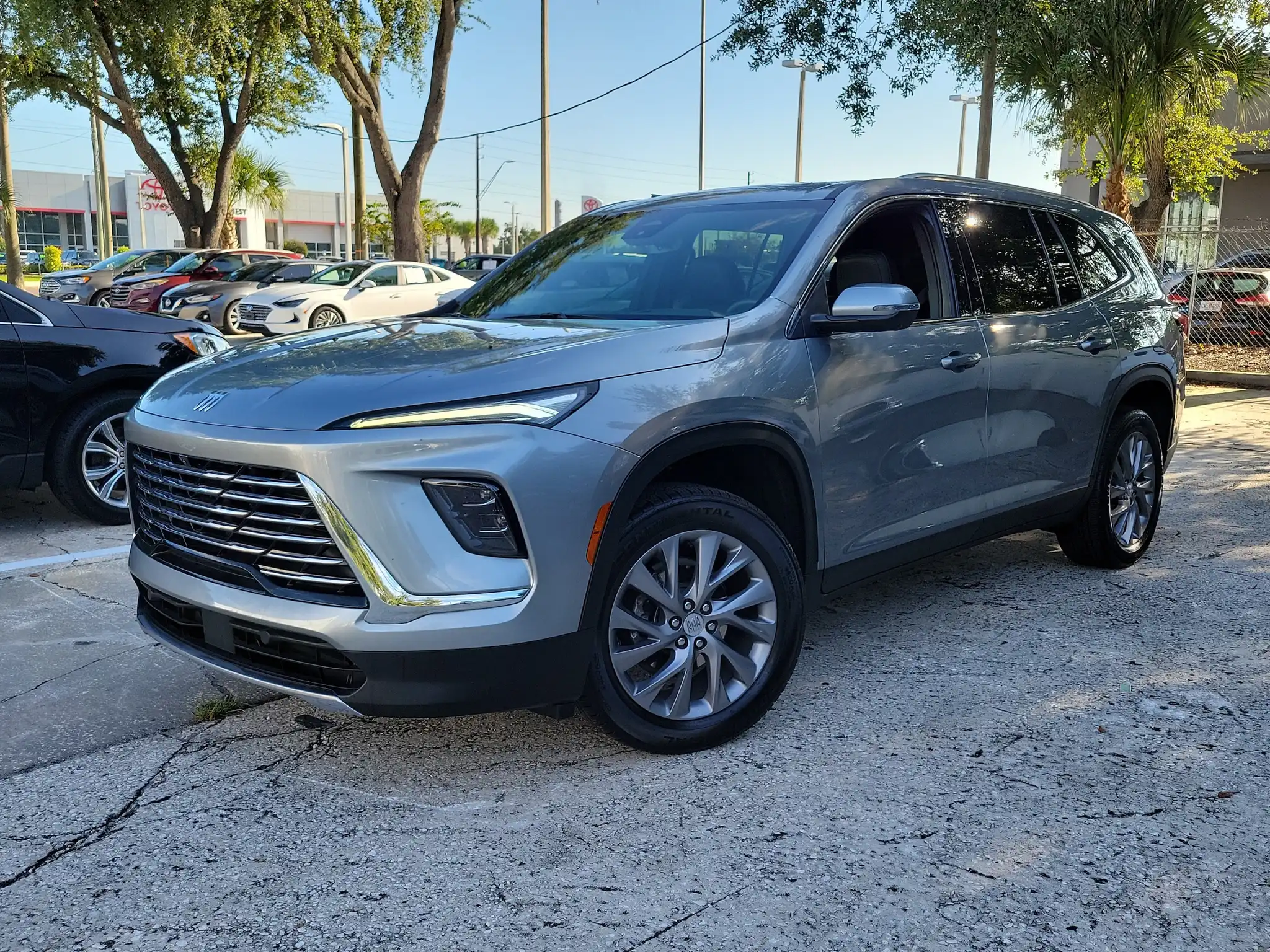 2025 Buick Enclave Preferred AWD's photo
