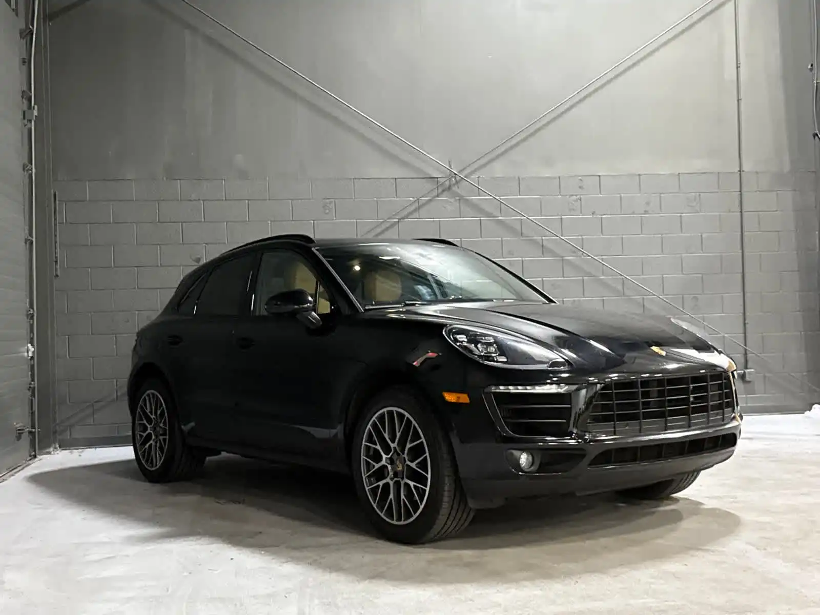 2017 Porsche Macan S's photo