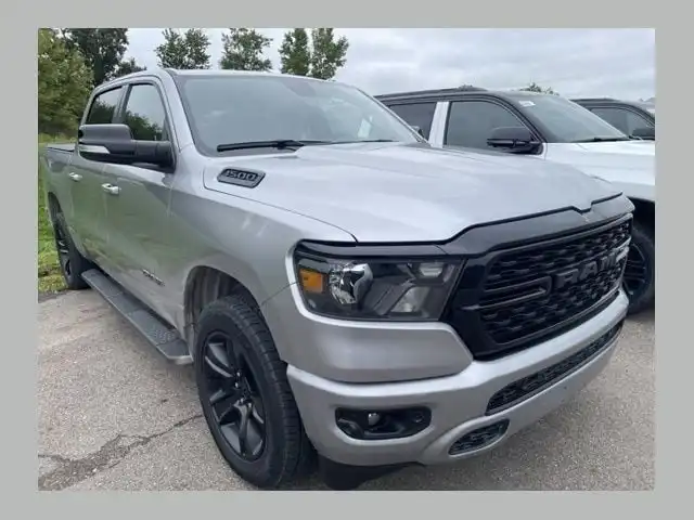 2022 RAM 1500 Big Horn/Lone Star 4WD Crew Cab 5'7's photo