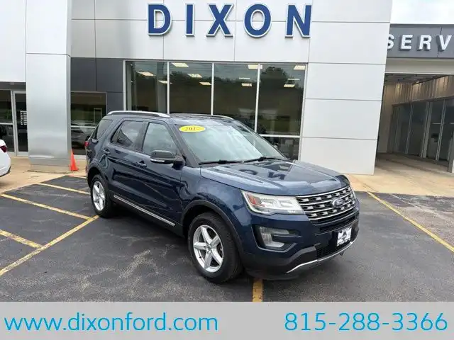 2017 Ford Explorer XLT 4WD's photo