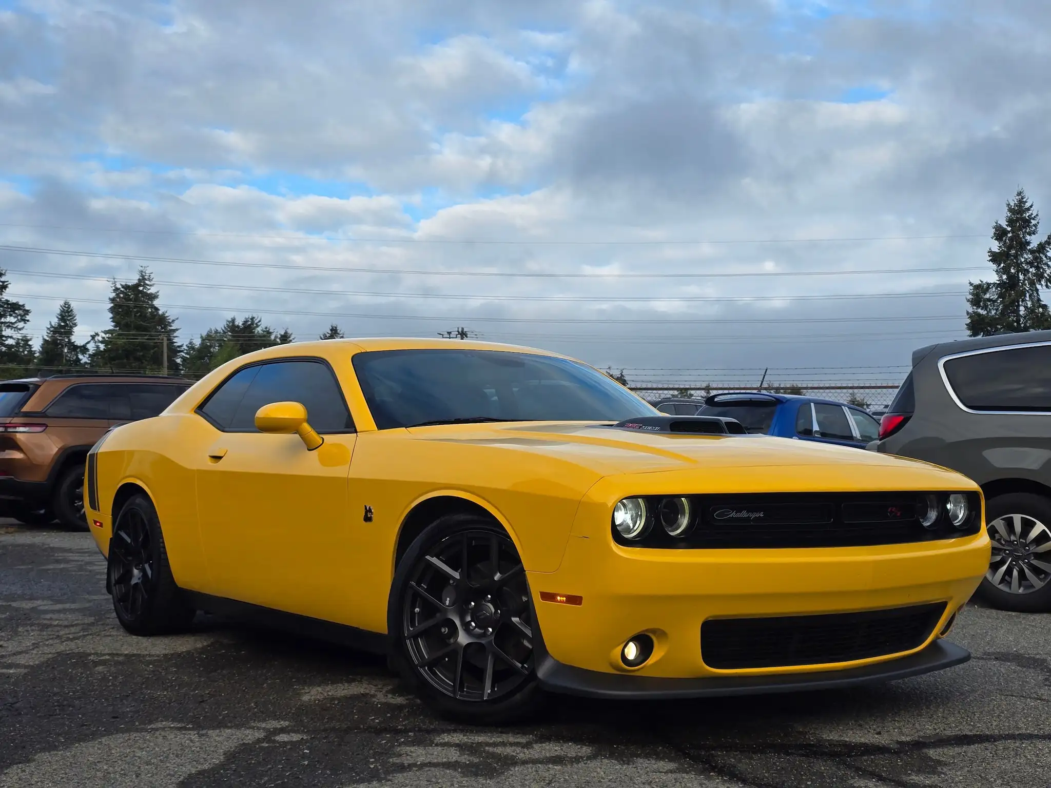 2017 Dodge Challenger Scat Pack Shaker 392's photo
