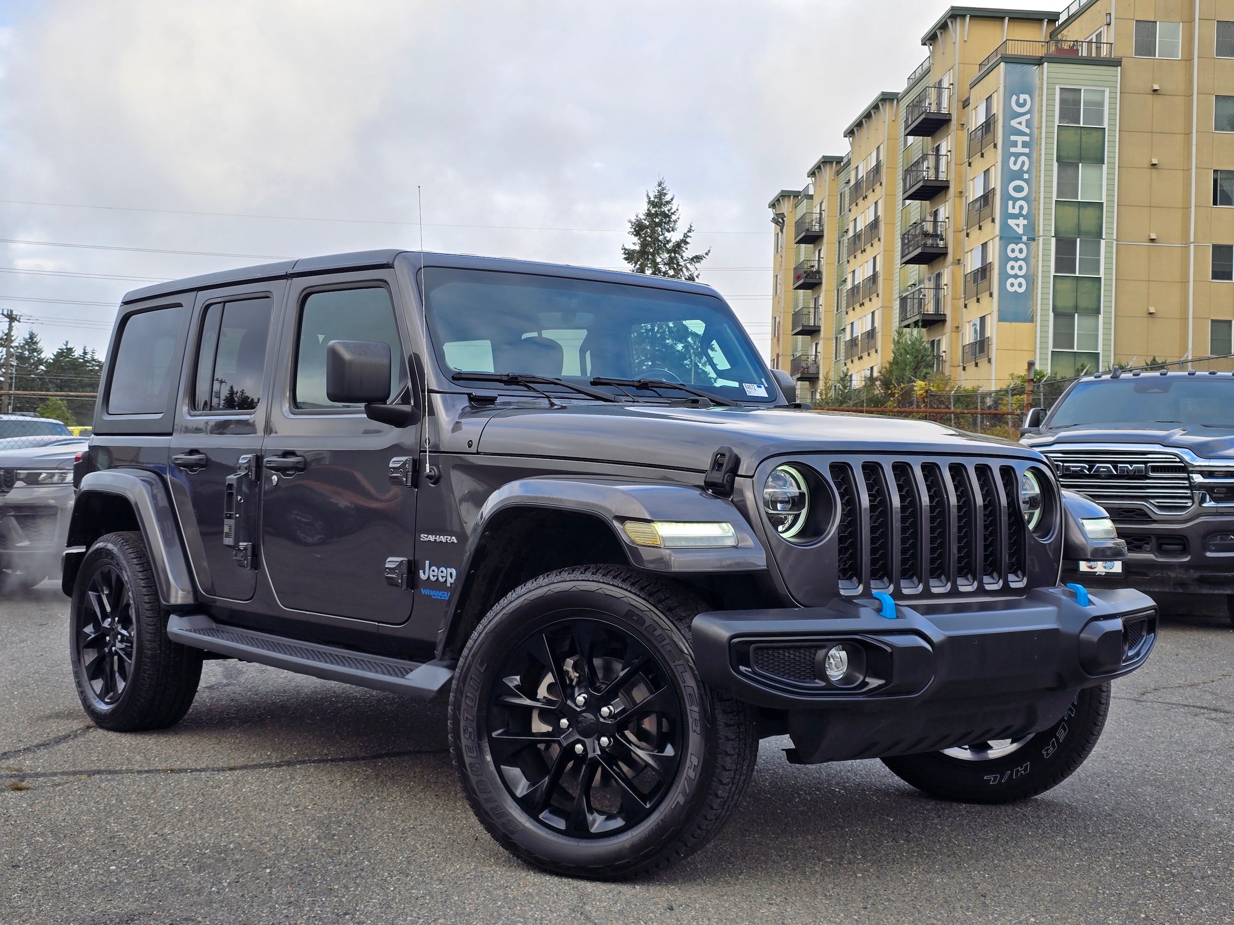 2022 Jeep Wrangler Sahara 4xe's photo