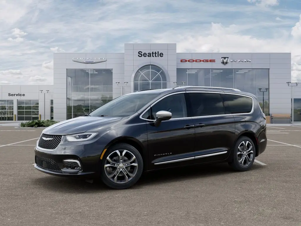 2026 Chrysler Pacifica Pinnacle photo 3