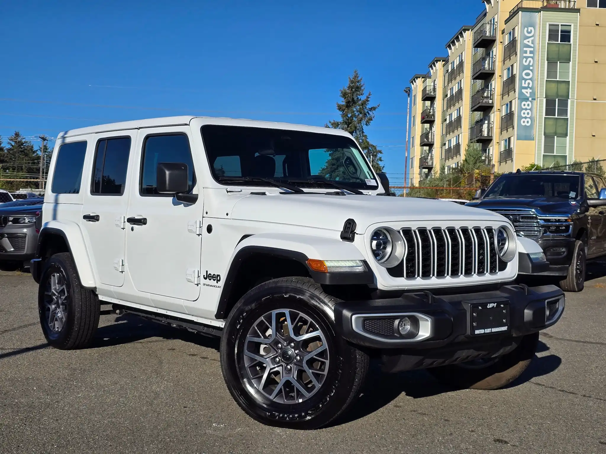 2025 Jeep Wrangler Sahara's photo