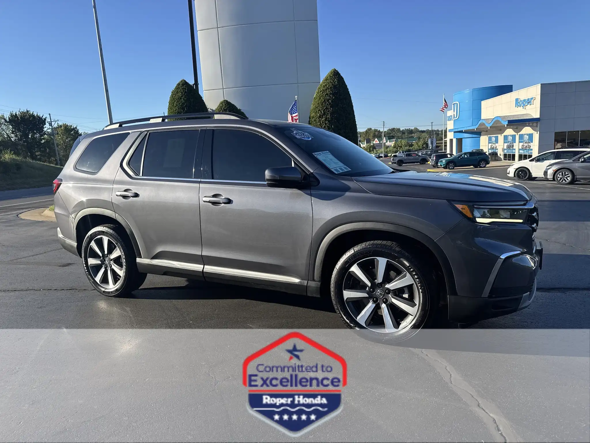 2024 Honda Pilot Touring AWD's photo