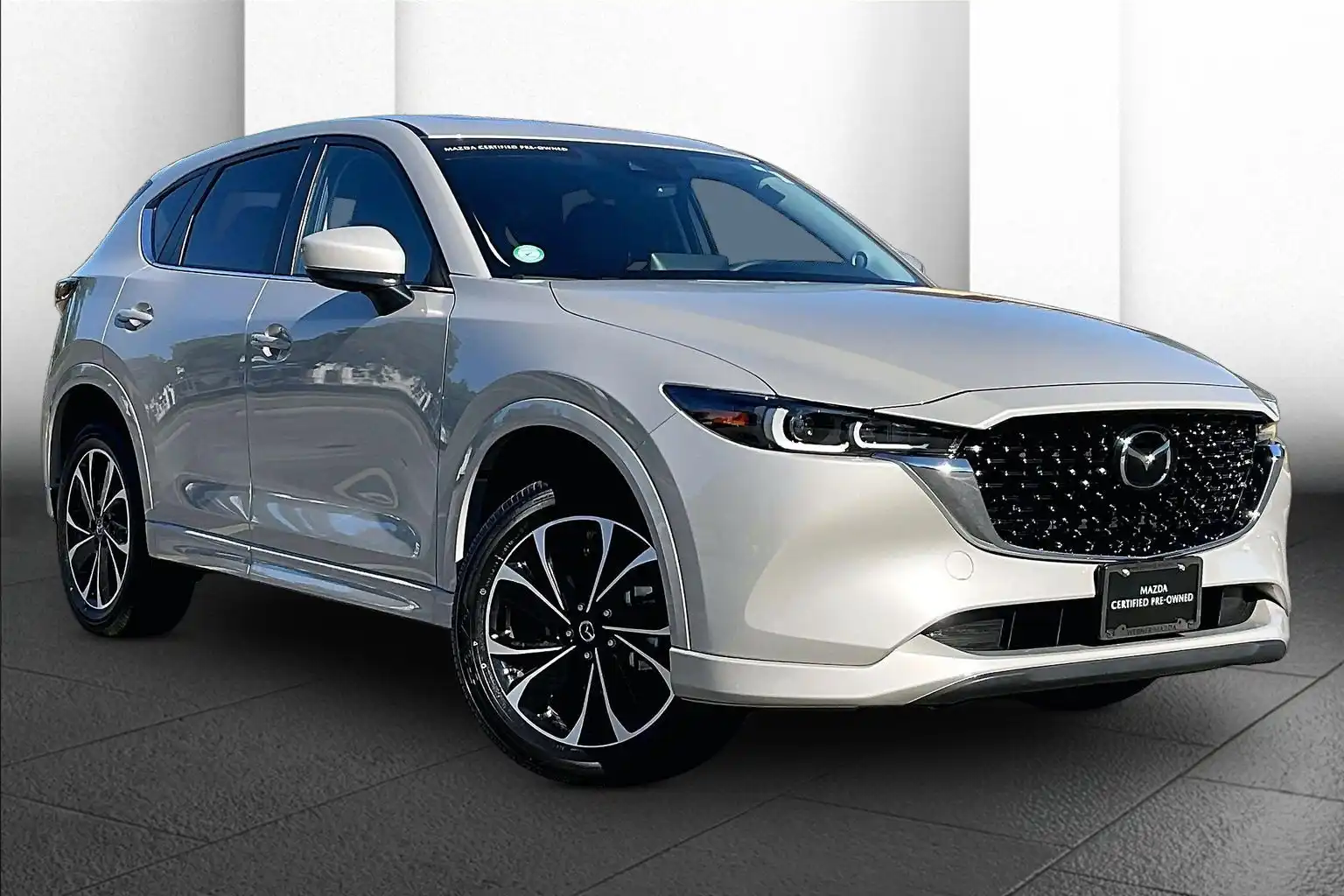 2025 Mazda CX-5 Preferred AWD Auto Package S's photo