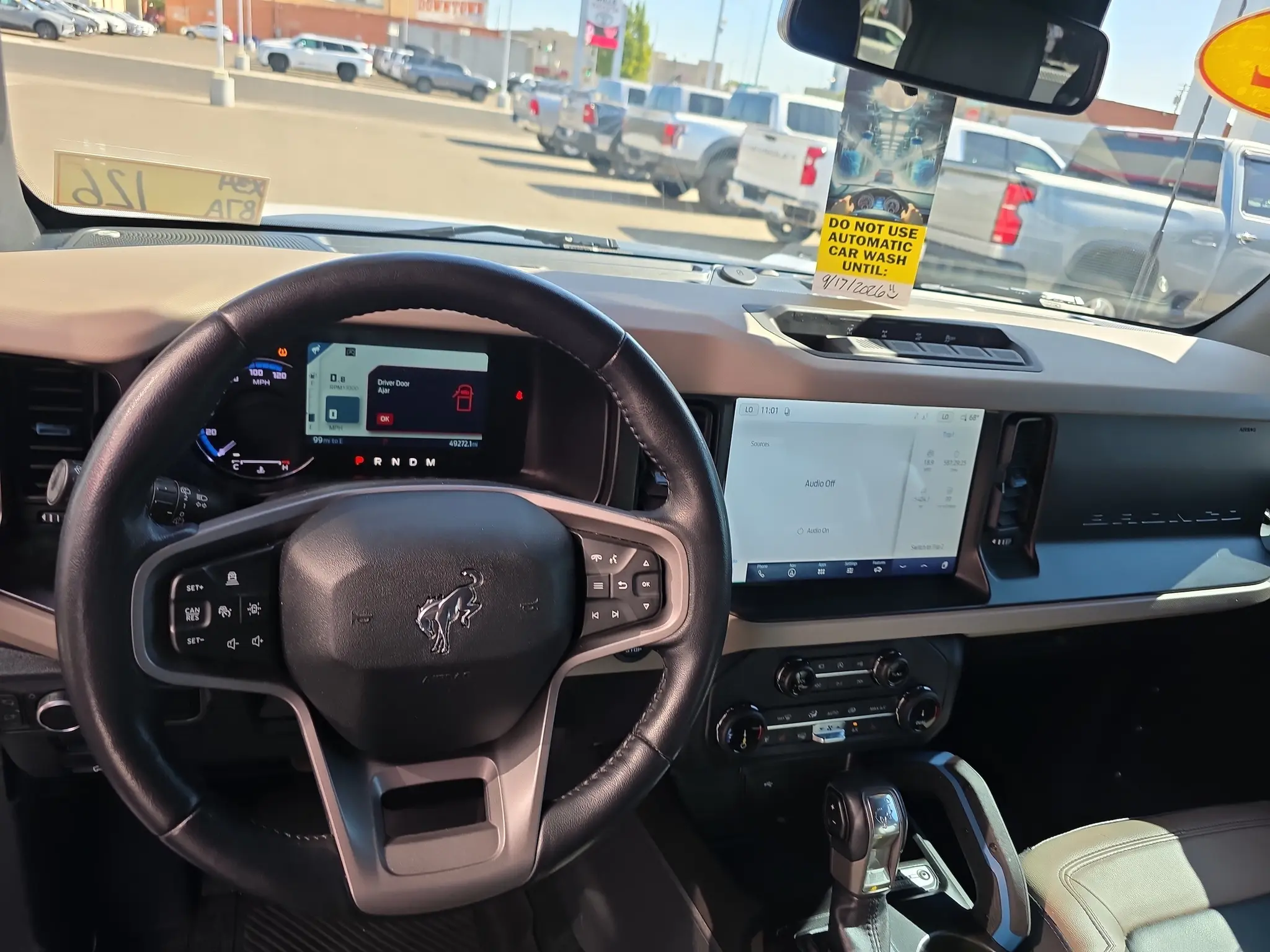 2022 Ford Bronco Wildtrak 4WD photo 3
