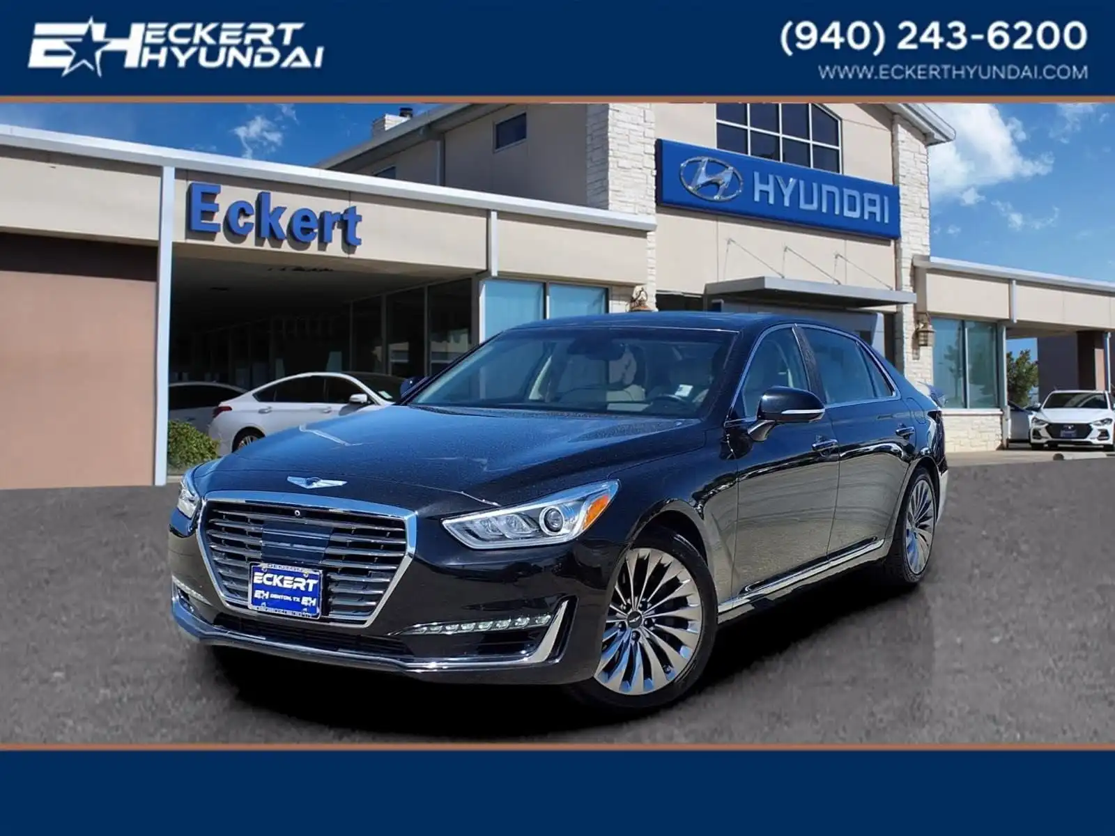 2018 Genesis G90 3.3T Premium's photo