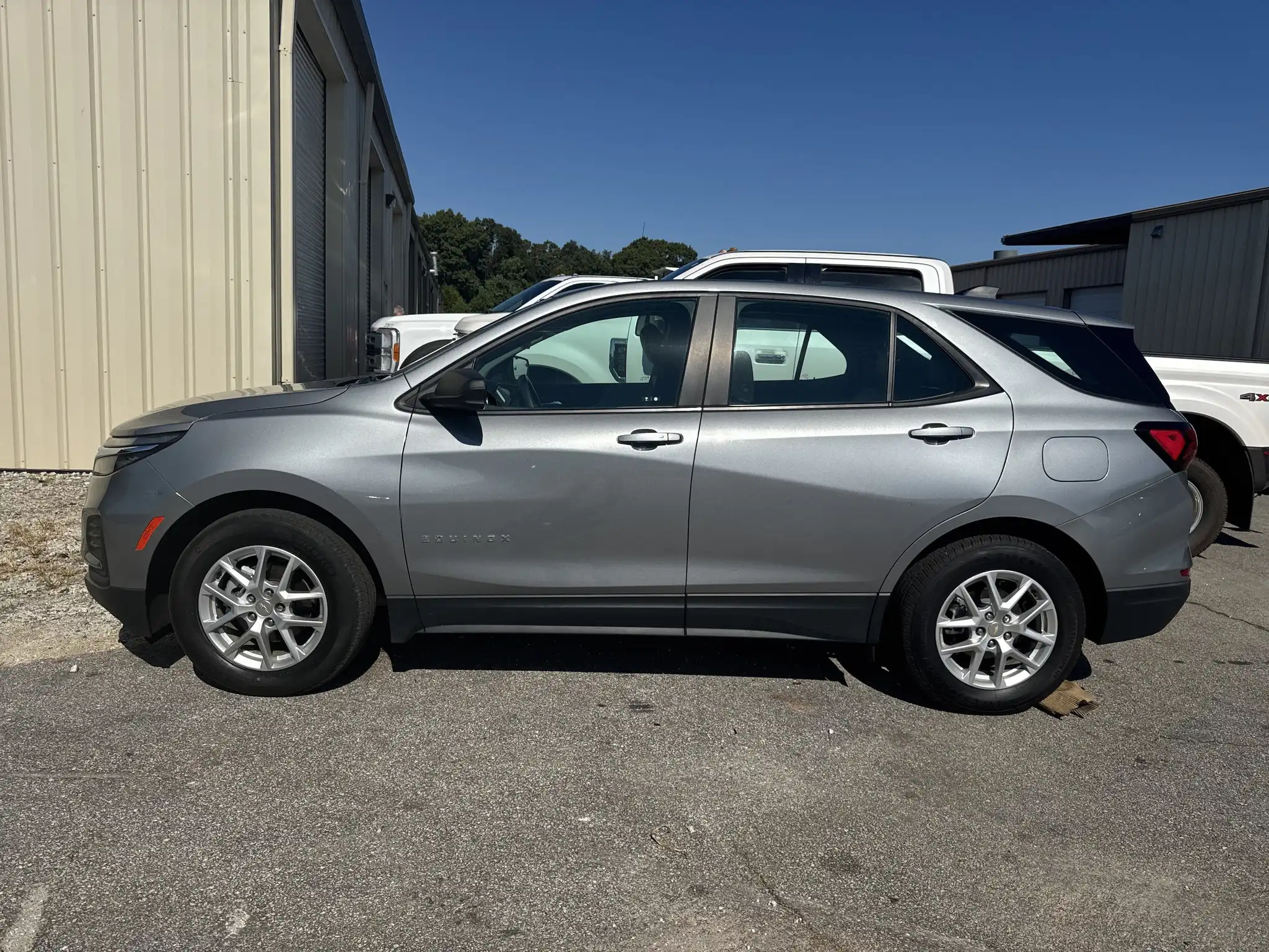 2023 Chevrolet Equinox 1FL's photo