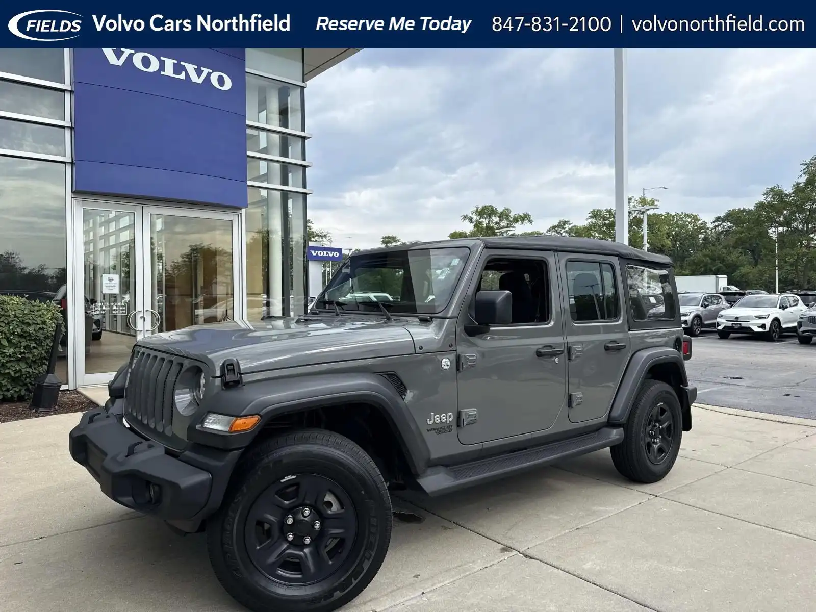 2020 Jeep Wrangler Sport's photo