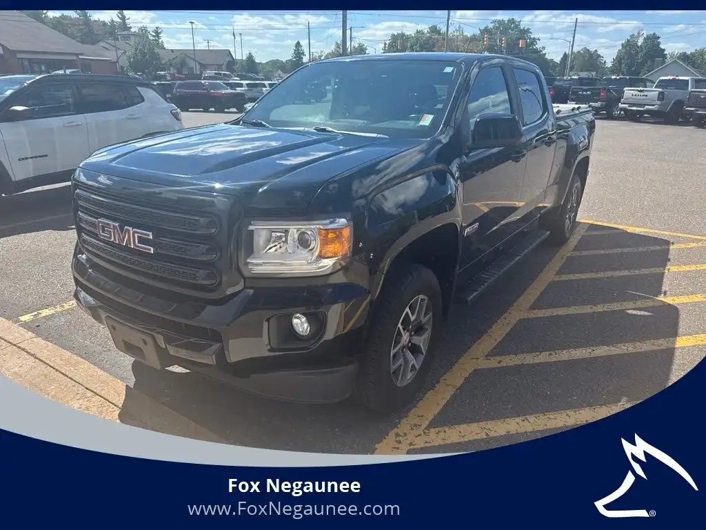 2018 GMC Canyon SLT 4WD Crew Cab Long Box's photo