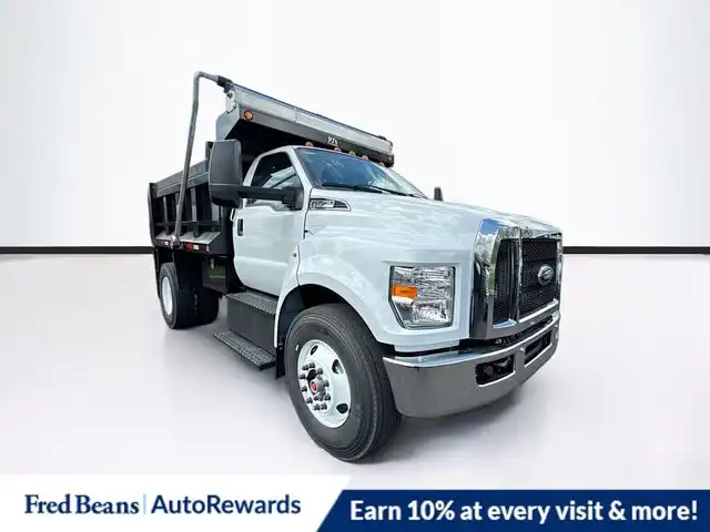 2027 Ford F-750 Diesel Base Regular Cab Truck's photo