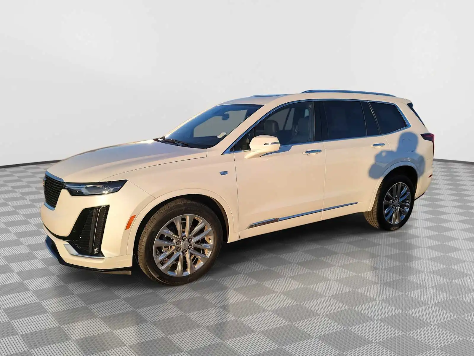 2024 Cadillac XT6 Premium Luxury 4WD Auto's photo