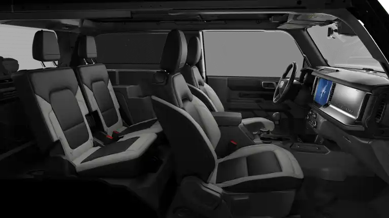 2026 Ford Bronco Base 4WD's photo