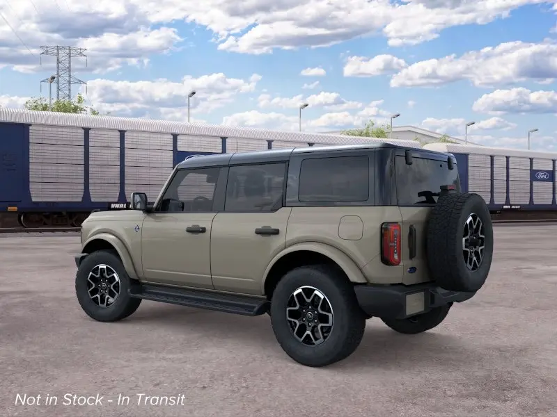 2026 Ford Bronco Outer Banks 4WD photo 4