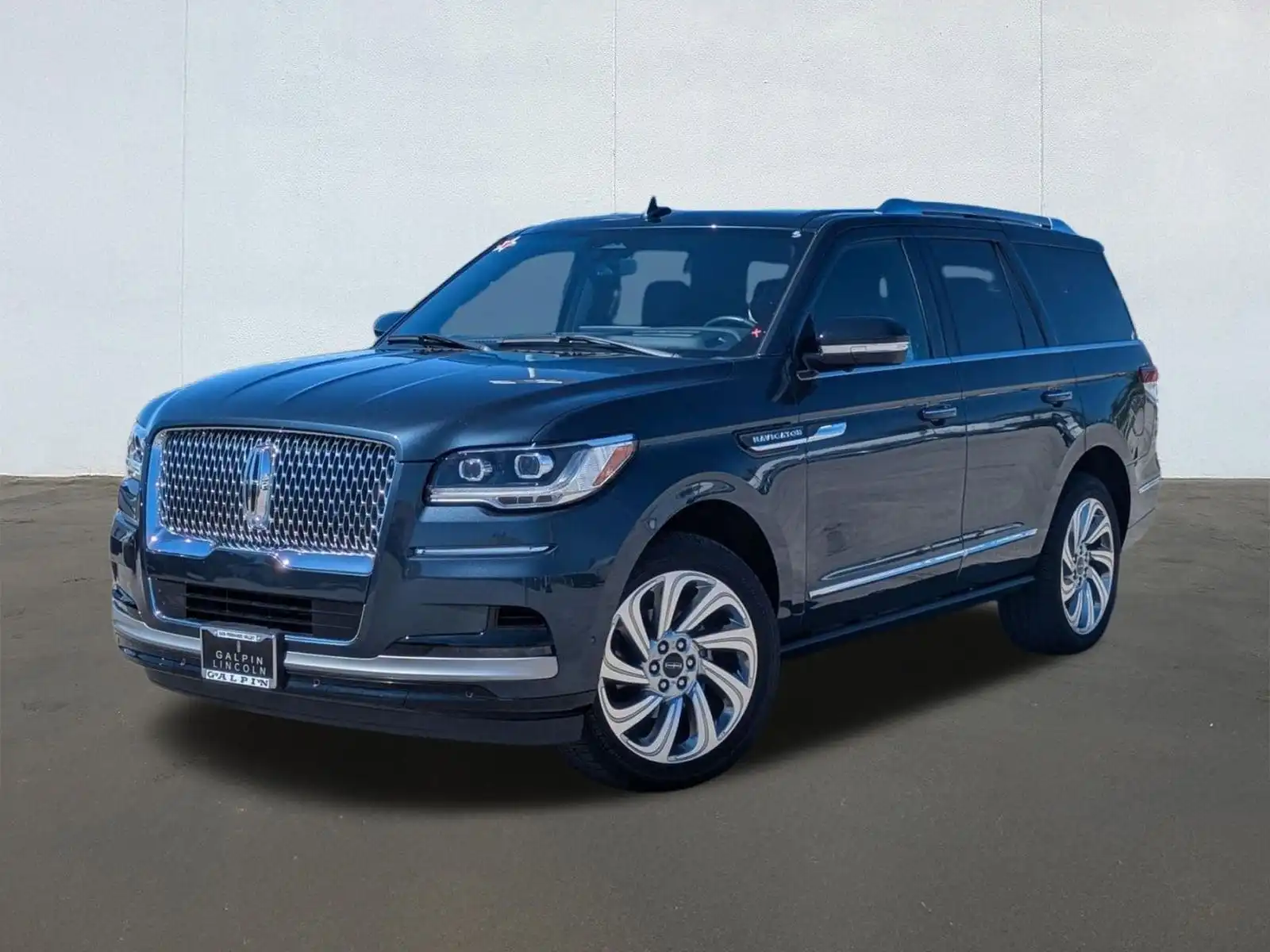 2024 Lincoln Navigator Reserve 4WD's photo