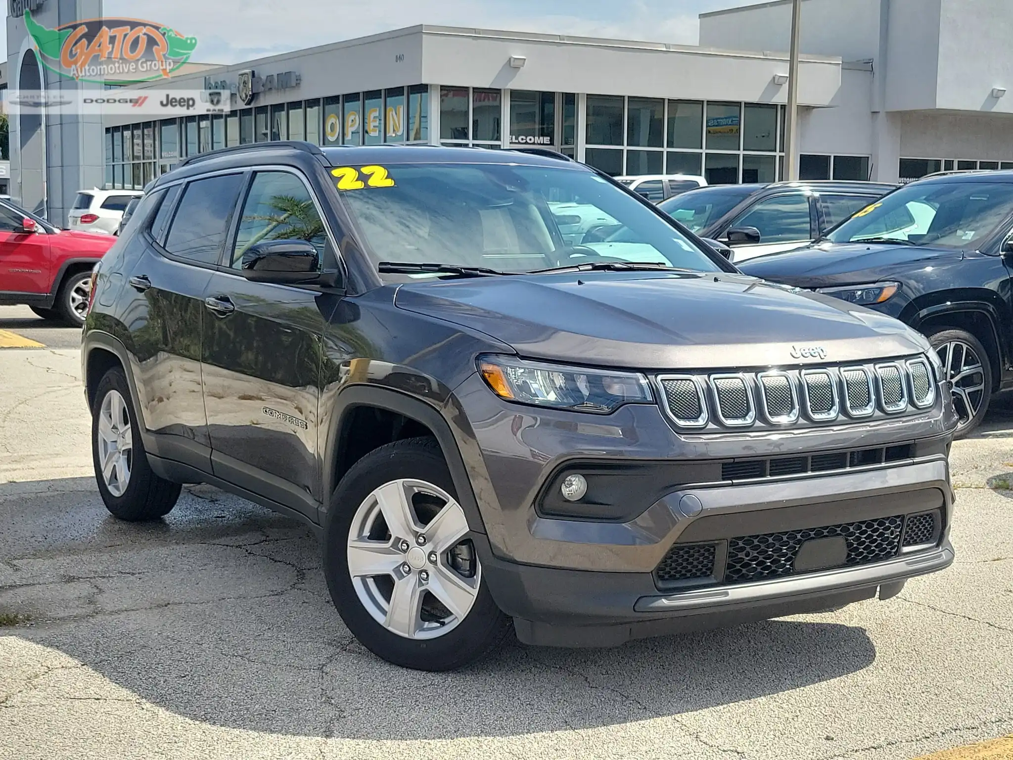 2022 Jeep Compass Latitude's photo