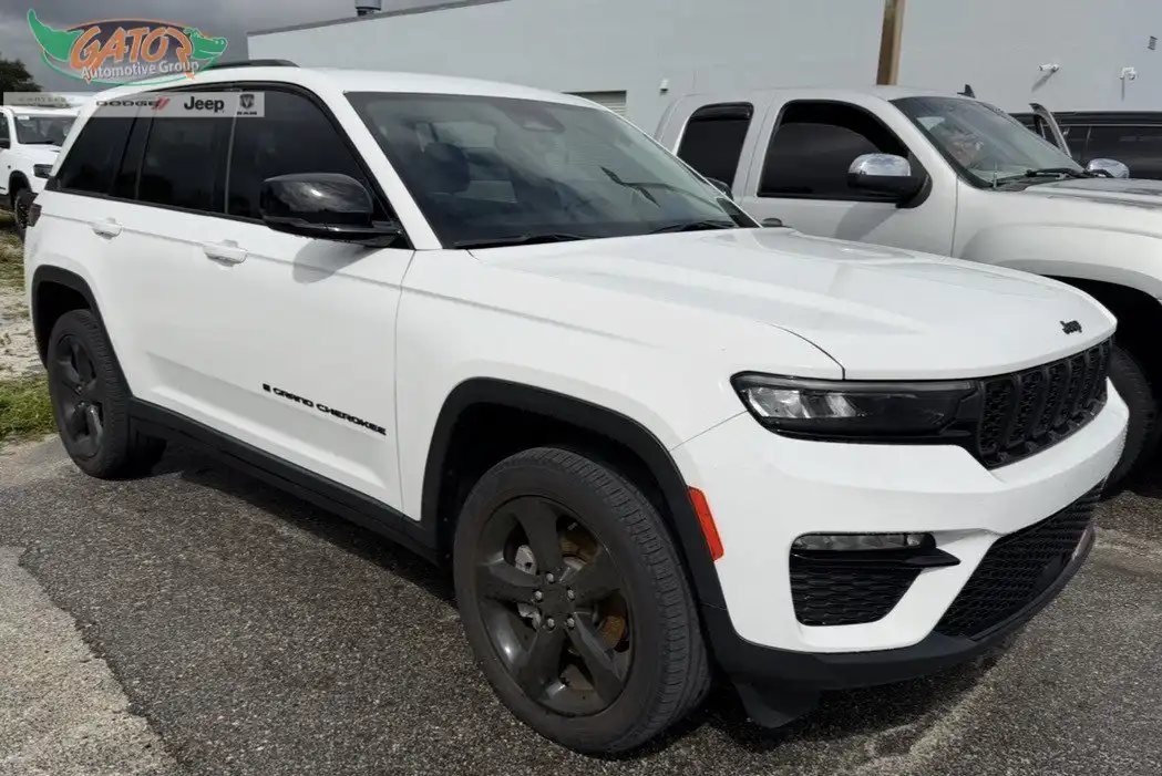 2023 Jeep Grand Cherokee Limited 4WD's photo
