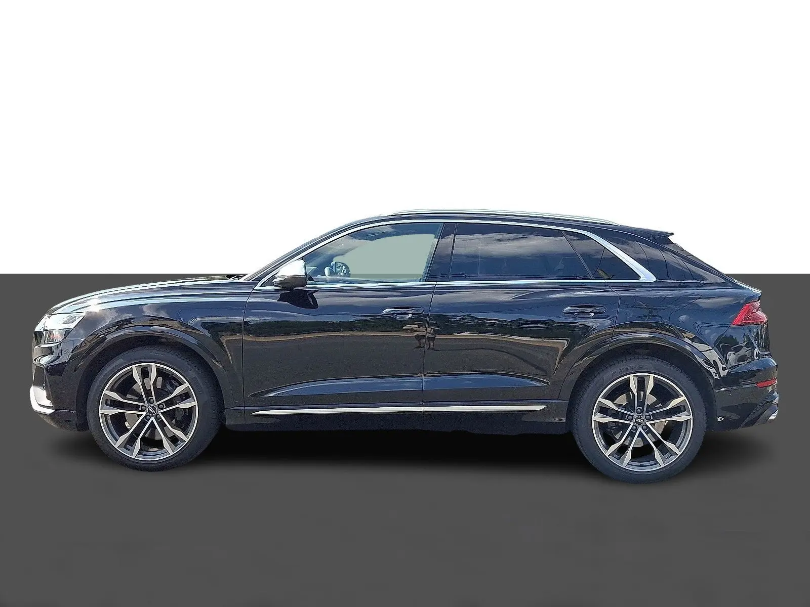 2021 Audi SQ8 Premium Plus photo 4