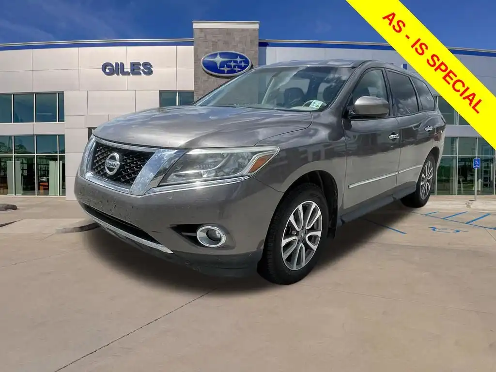 2014 Nissan Pathfinder S FWD's photo