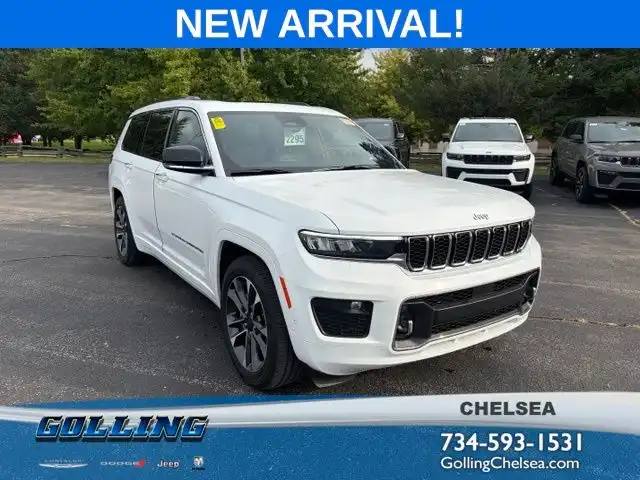2023 Jeep Grand Cherokee L Overland 4WD's photo