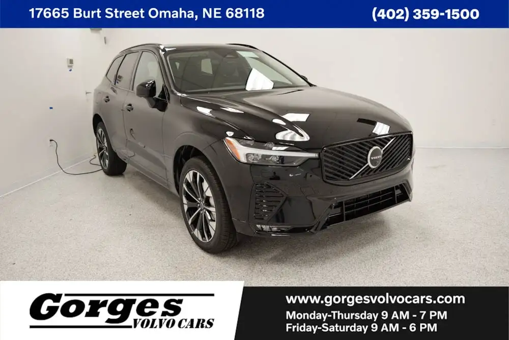 2026 Volvo XC60 B5 Plus Dark AWD's photo