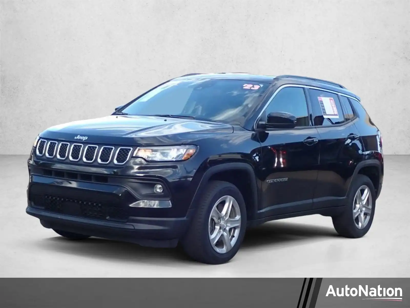 2023 Jeep Compass Latitude 4WD's photo