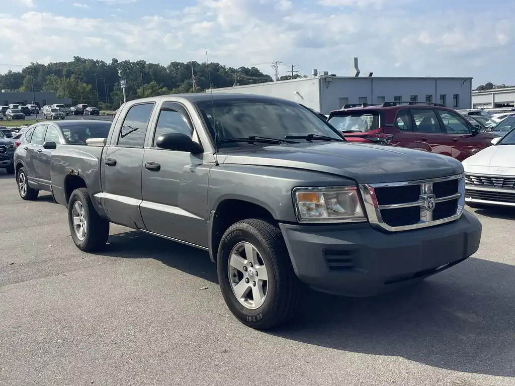 2008 Dodge Dakota ST Crew Cab's photo