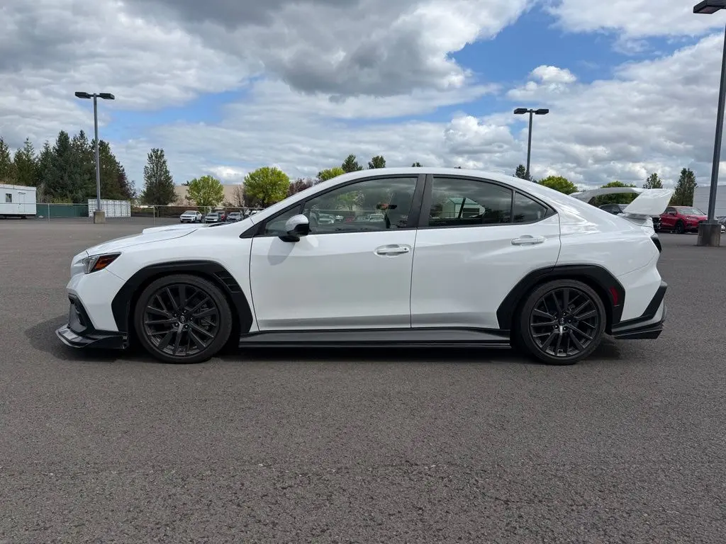 2024 Subaru WRX Premium photo 4