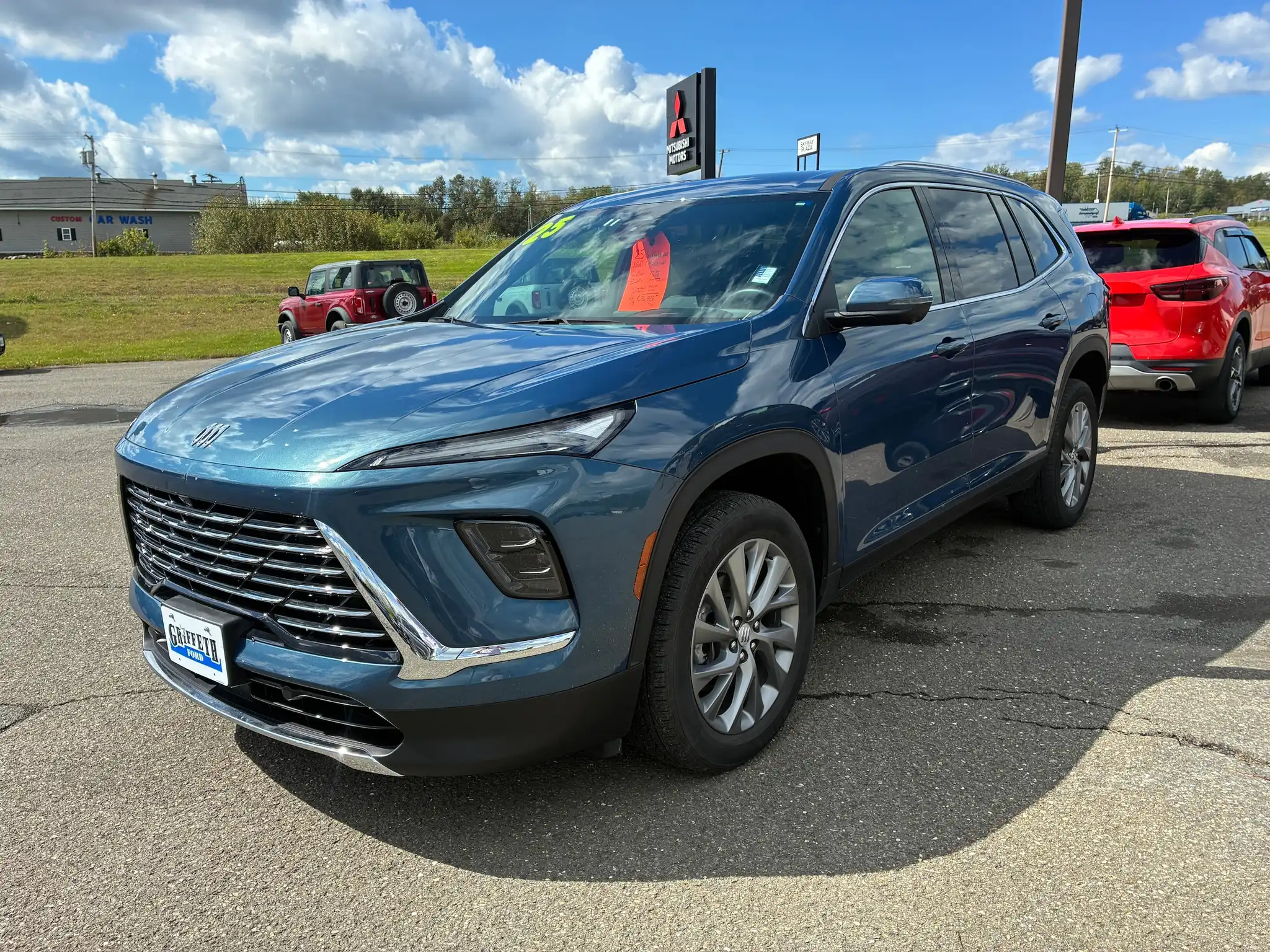 2025 Buick Enclave Preferred AWD's photo