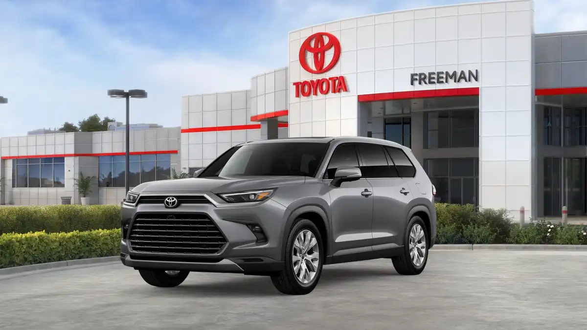 2026 Toyota Grand Highlander Limited FWD's photo