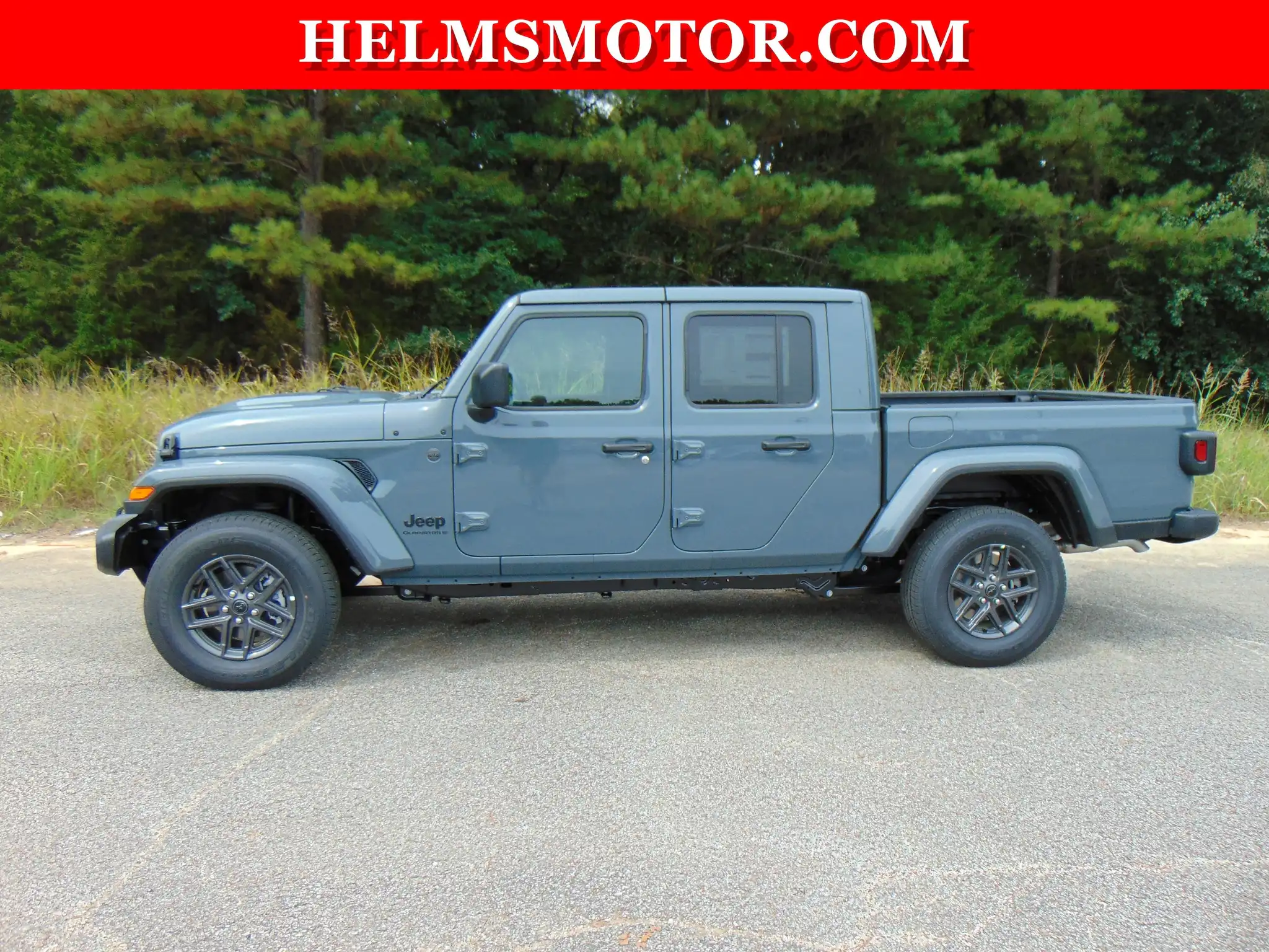 2025 Jeep Gladiator Sport S Auto's photo