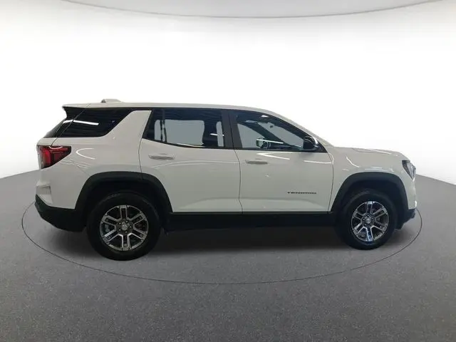 2026 GMC Terrain Elevation AWD photo 4