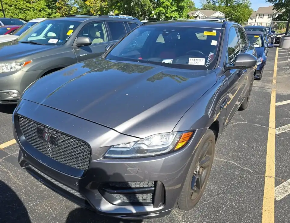 2019 Jaguar F-PACE 25t R-Sport AWD's photo