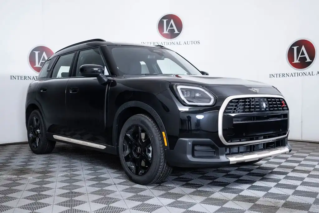 2027 MINI Countryman S ALL4's photo