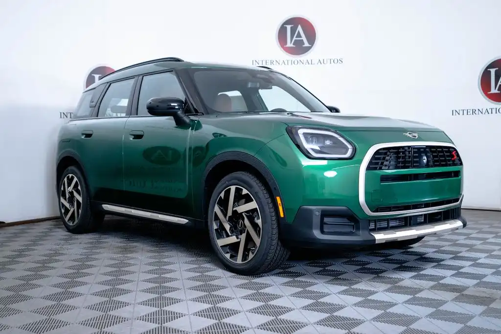 2027 MINI Countryman S ALL4's photo