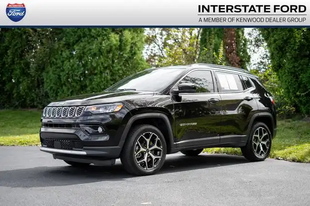 2025 Jeep Compass Limited 4WD's photo