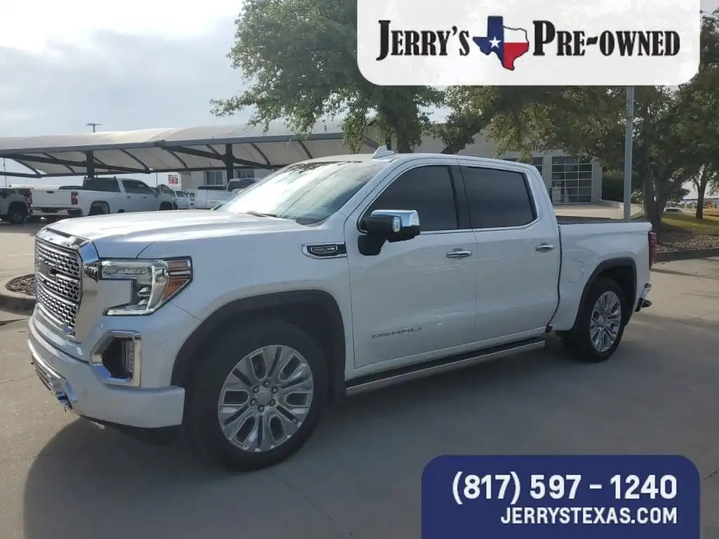 2022 GMC Sierra Denali 4WD Crew Cab Short Box's photo