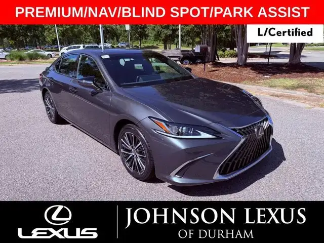 2025 Lexus ES 300h 300h's photo