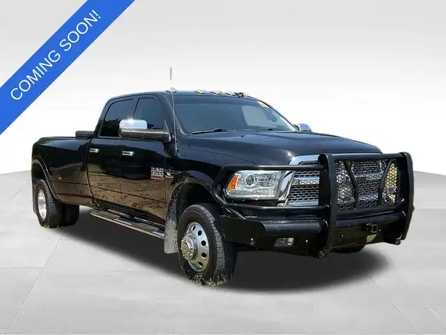 2018 RAM 3500 Laramie 4WD Crew Cab LWB's photo