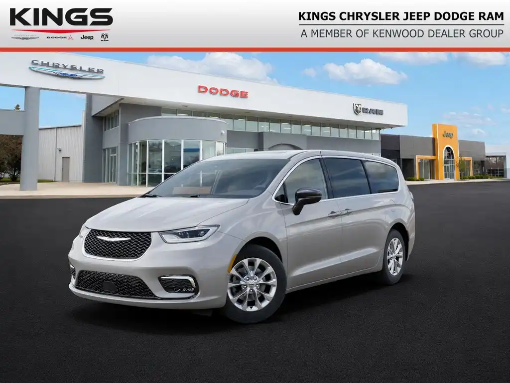 2026 Chrysler Pacifica Limited's photo