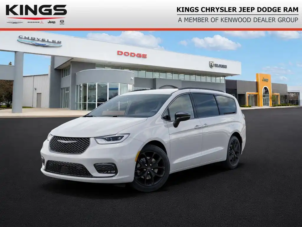 2026 Chrysler Pacifica Select AWD's photo