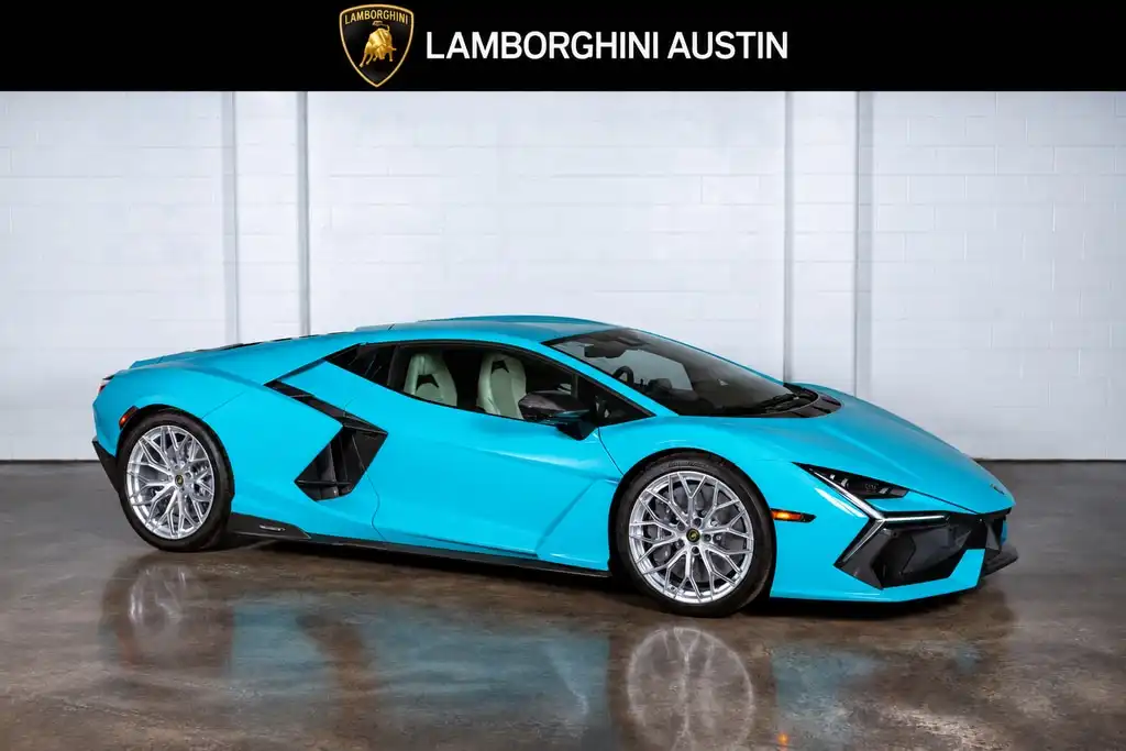 2026 Lamborghini Revuelto 6.5 4WD DCT's photo