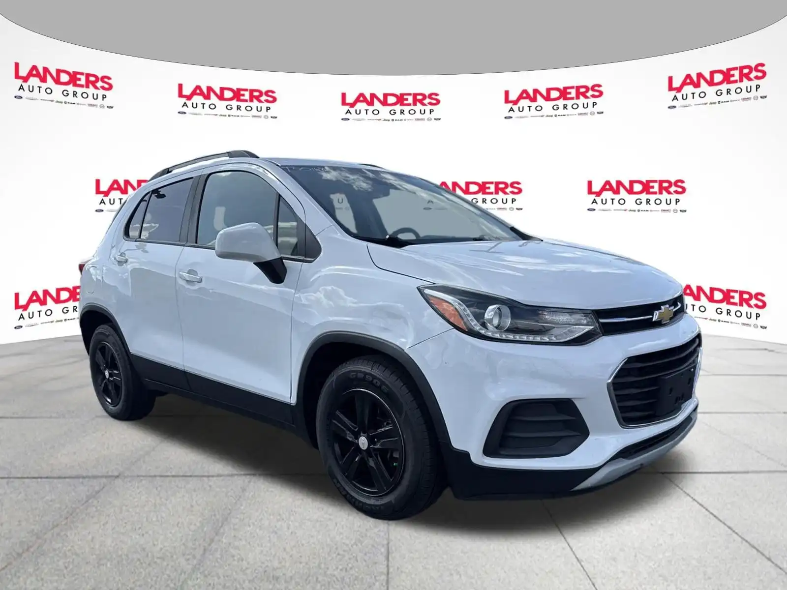 2022 Chevrolet Trax LT's photo